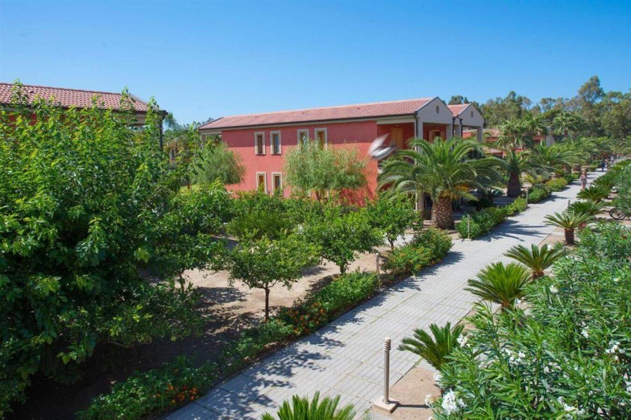 Voi Baia Di Tindari Resort Furnari Exterior photo