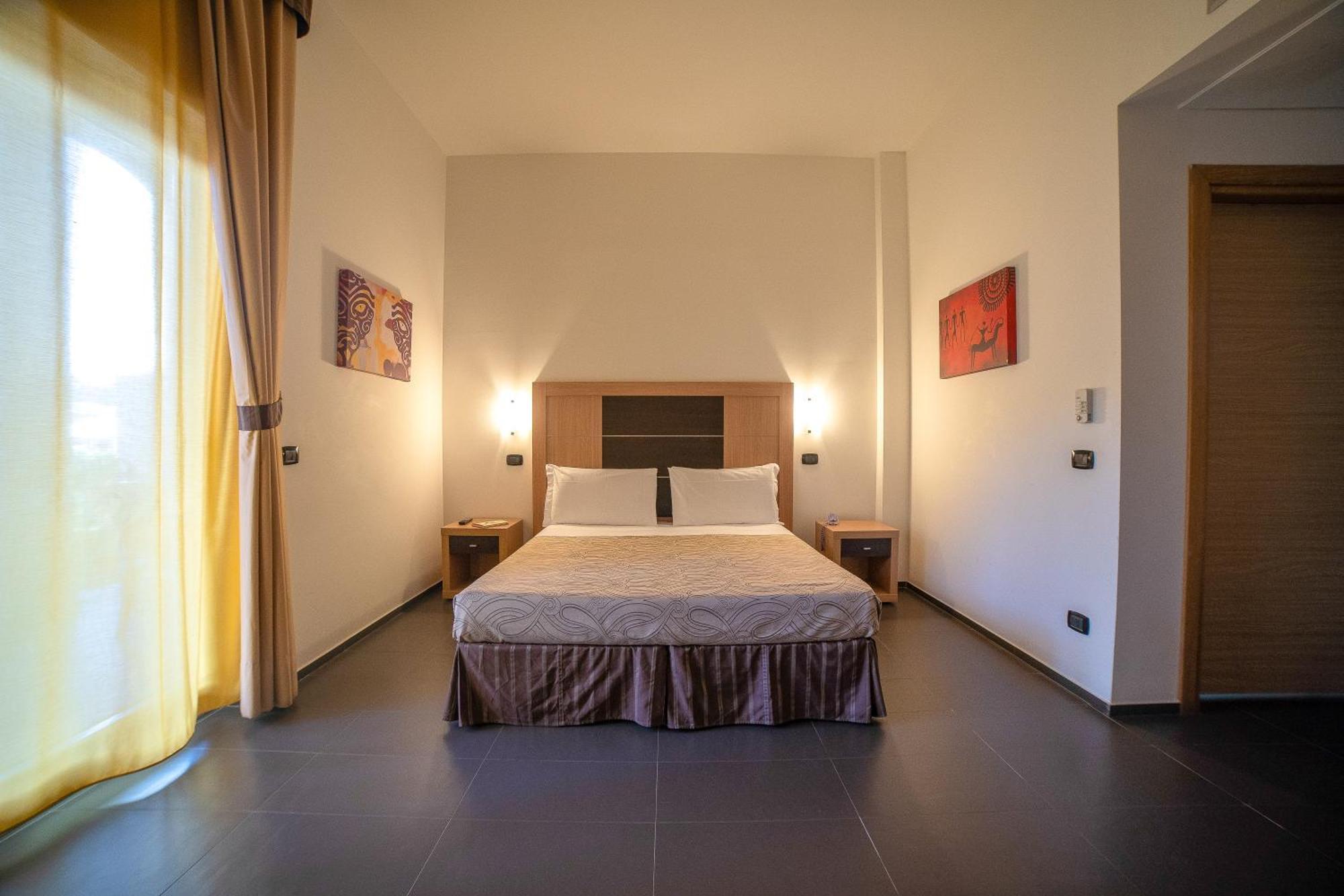 Voi Baia Di Tindari Resort Furnari Exterior photo