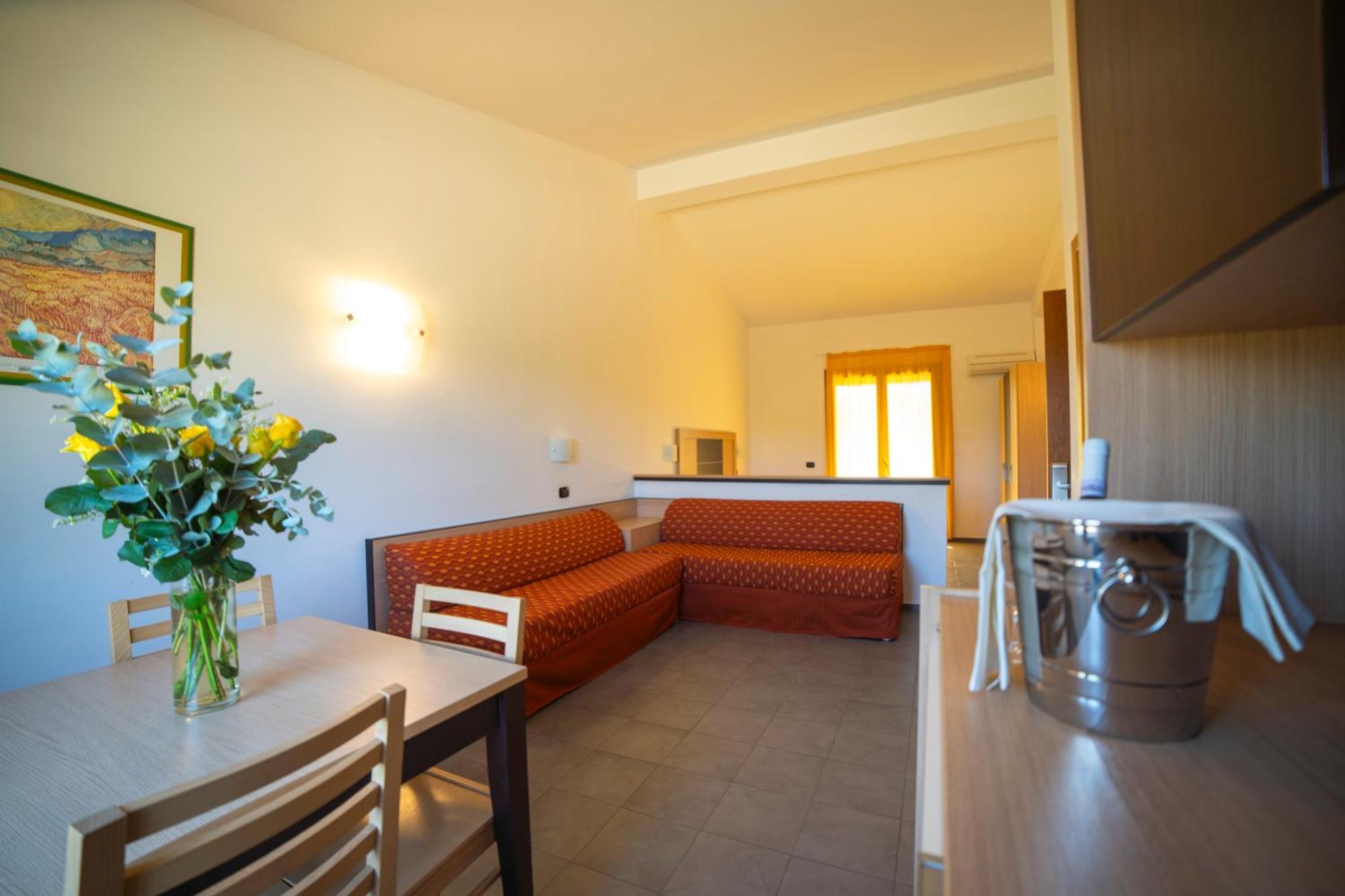 Voi Baia Di Tindari Resort Furnari Exterior photo