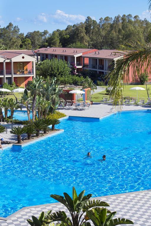 Voi Baia Di Tindari Resort Furnari Exterior photo