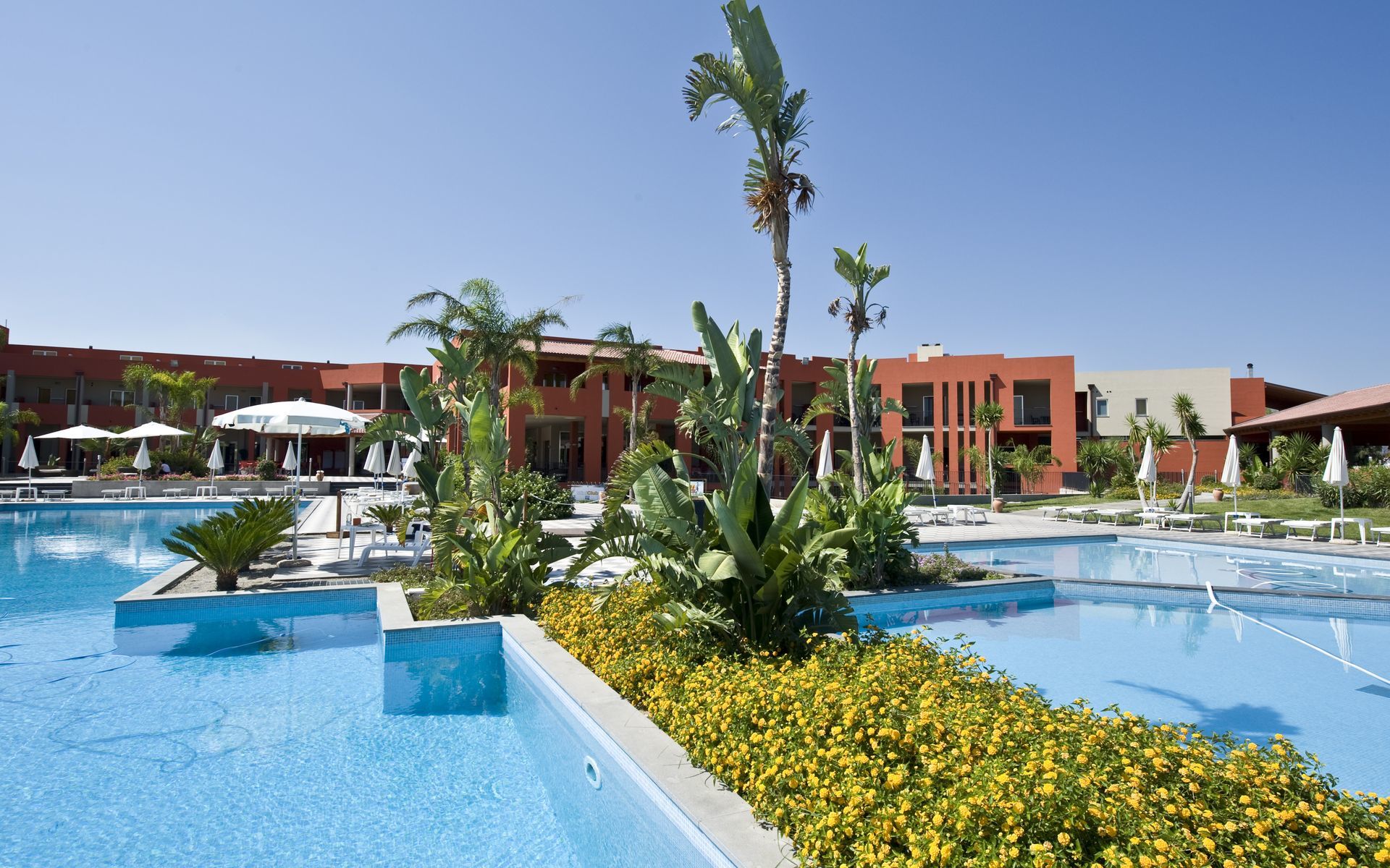 Voi Baia Di Tindari Resort Furnari Exterior photo