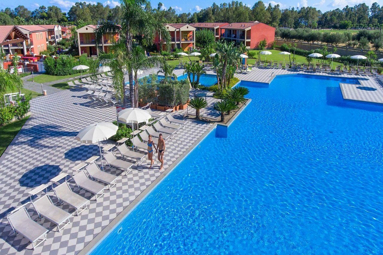 Voi Baia Di Tindari Resort Furnari Exterior photo