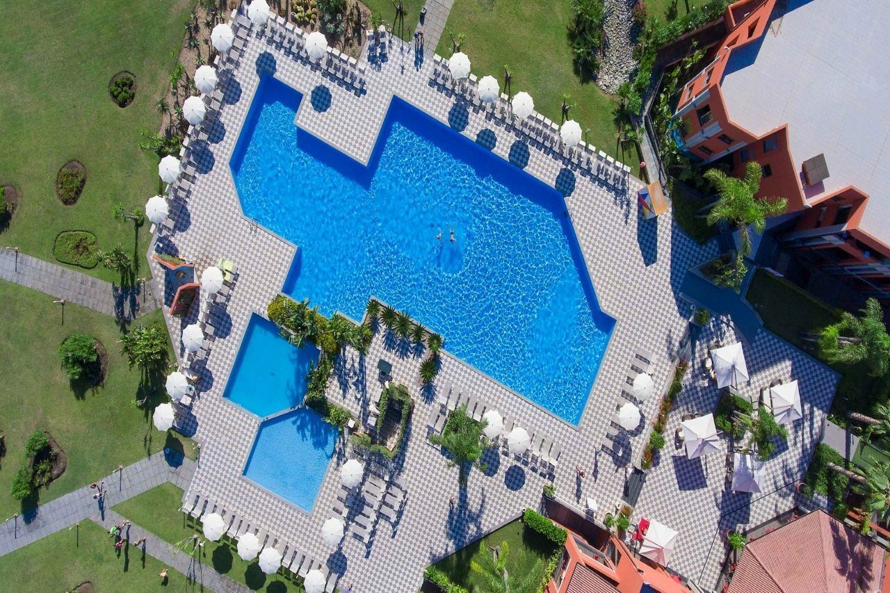 Voi Baia Di Tindari Resort Furnari Exterior photo